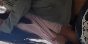 Hình ảnh phim sex ko che mẹ dắt chú hàng xóm về nhà và chơi với nhau